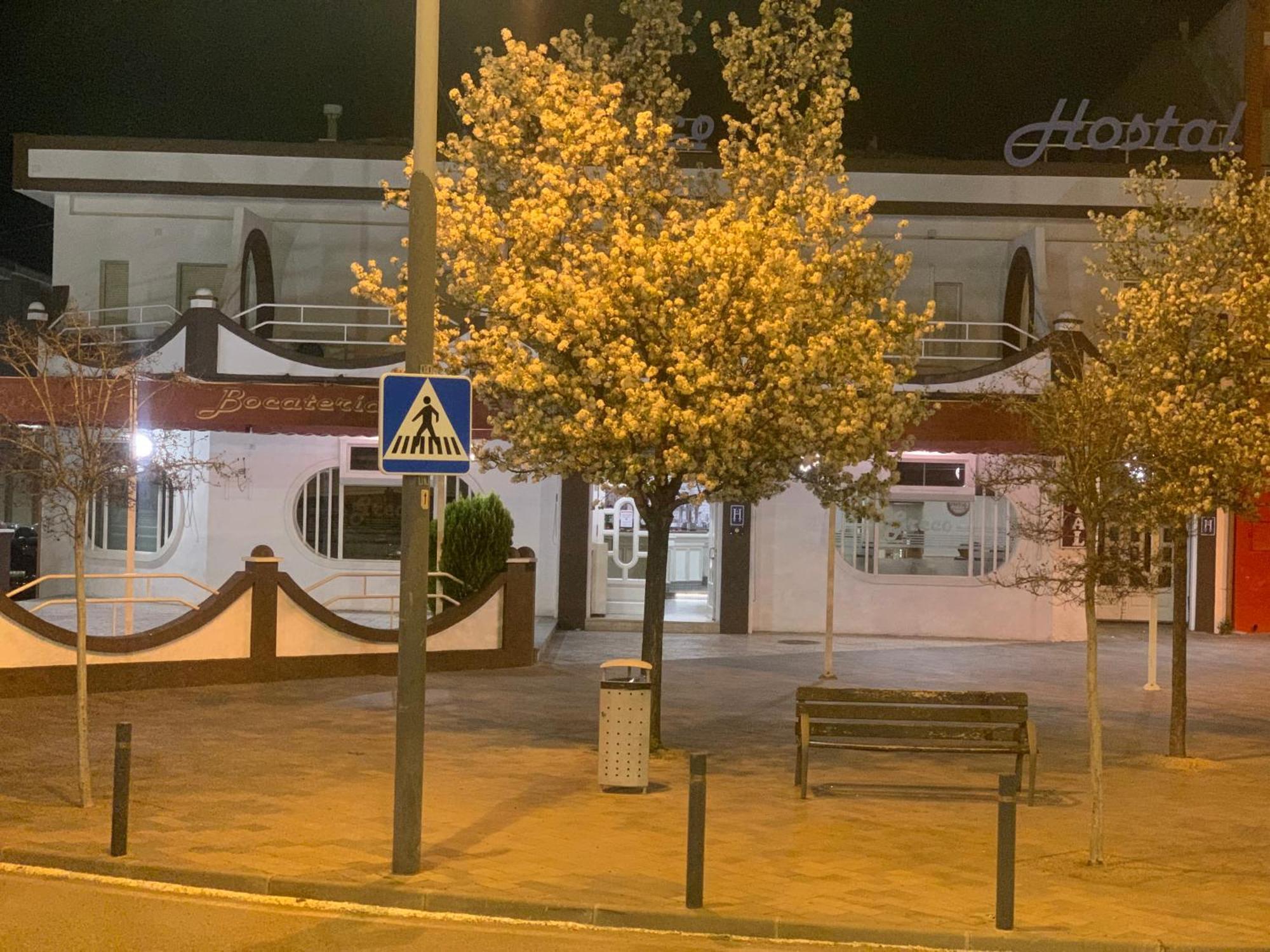 Hostal-Cafe Gutgreco Sonseca Exteriör bild